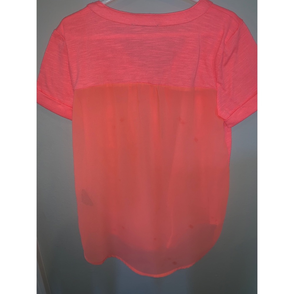 Pink Top - Picture 2 of 2